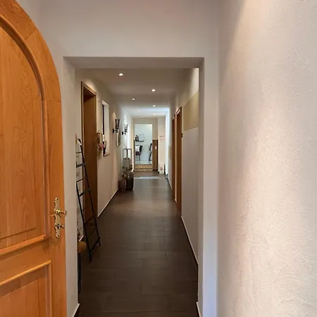 Weingut Zenz-pohl Gasthuis *